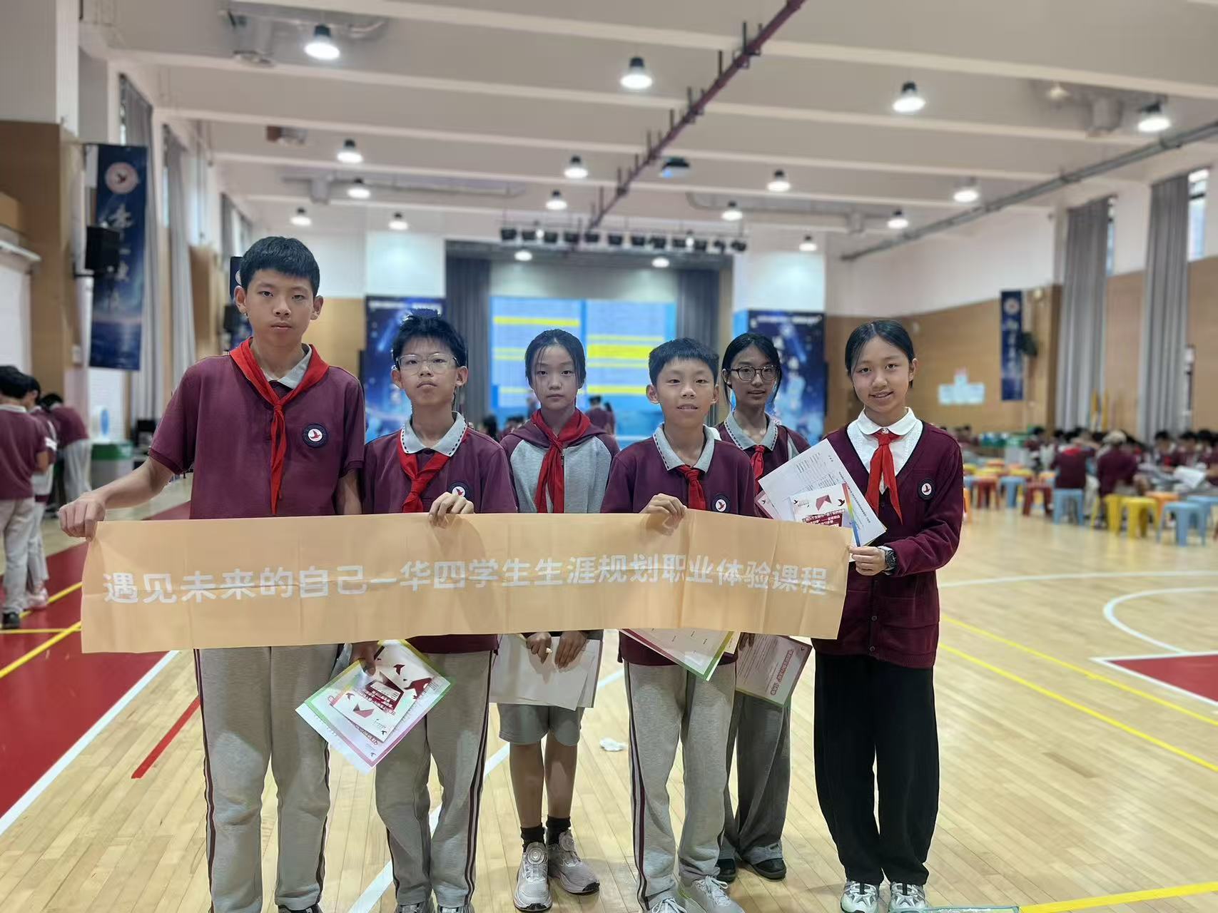 吴2.jpg