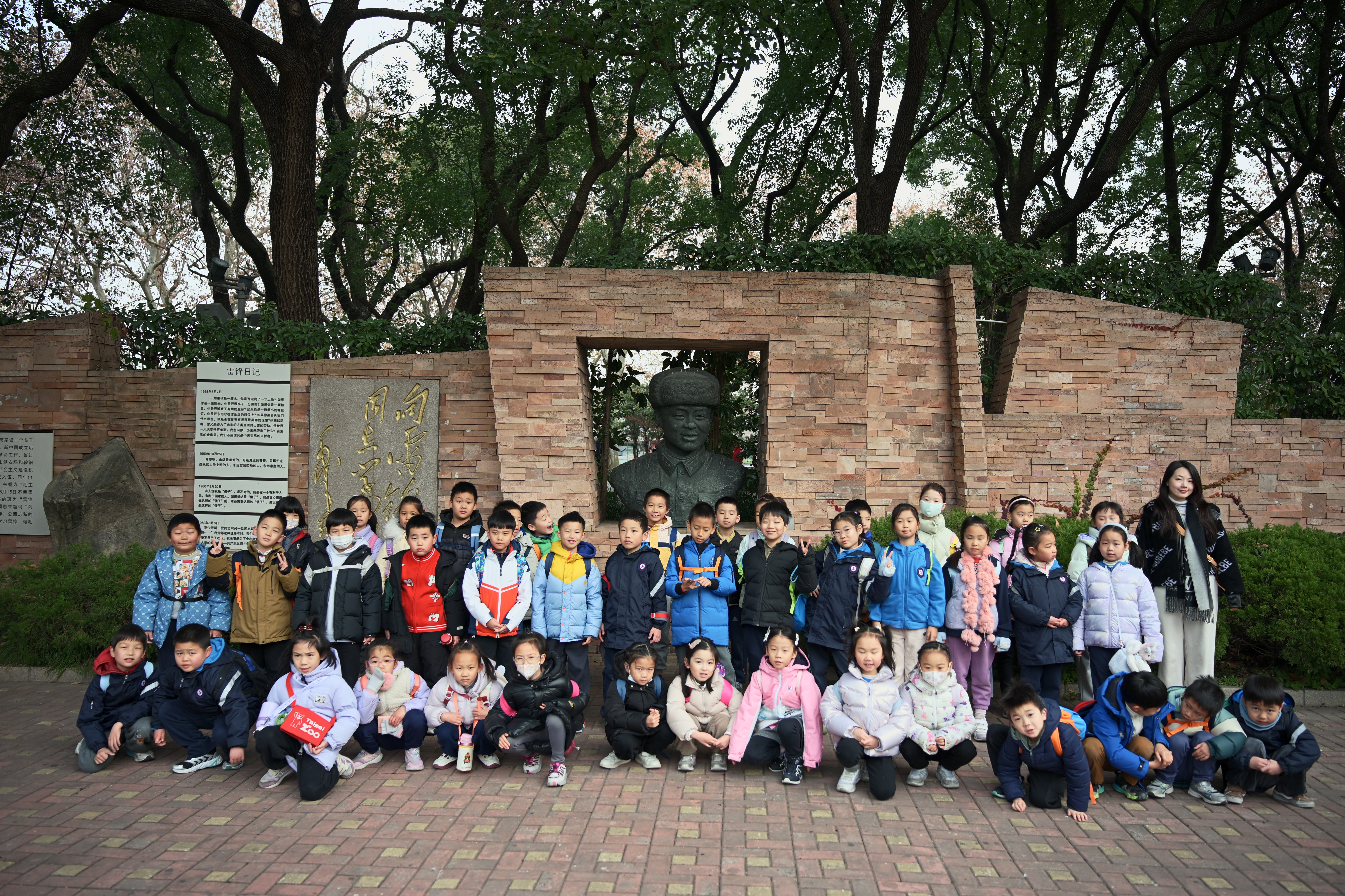 cc30d2c3bb5944a9e691077bad19262.jpg