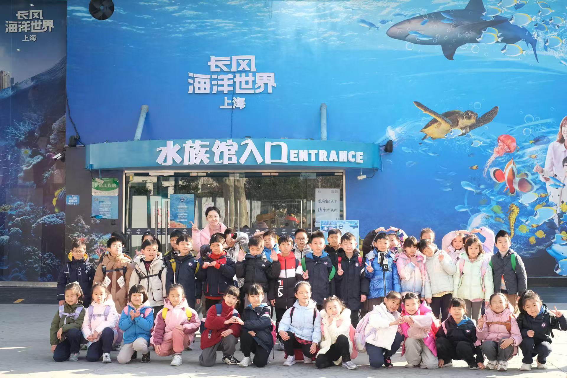 集体照1.jpg