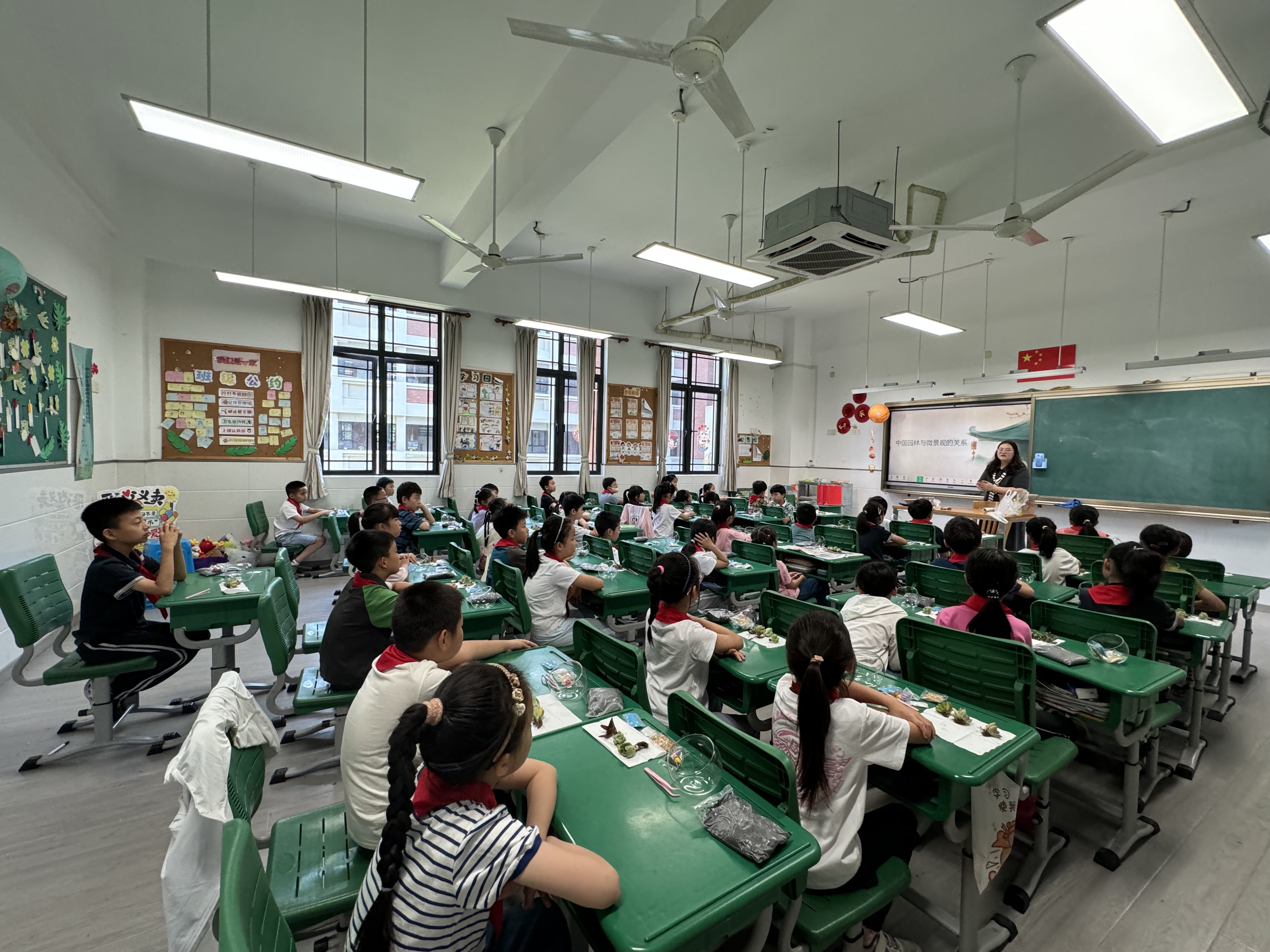 郑王景伊1.jpg