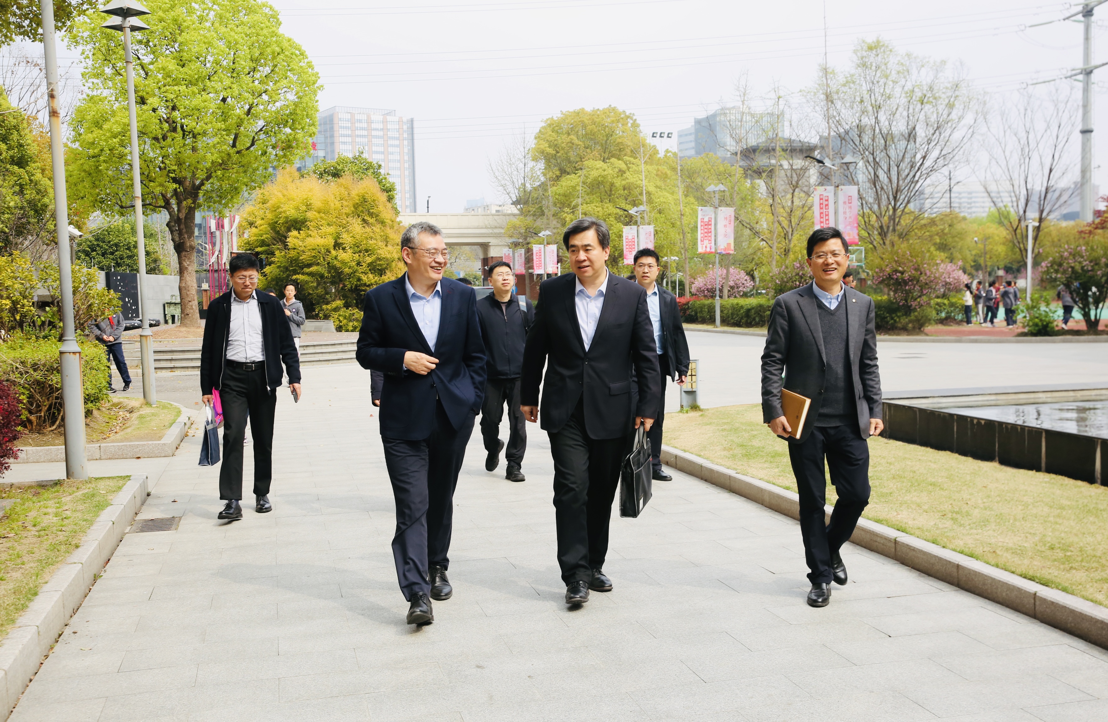 微信图片_20260402223223_495_59.jpg 微信图片_20260402223223_495_59.jpg